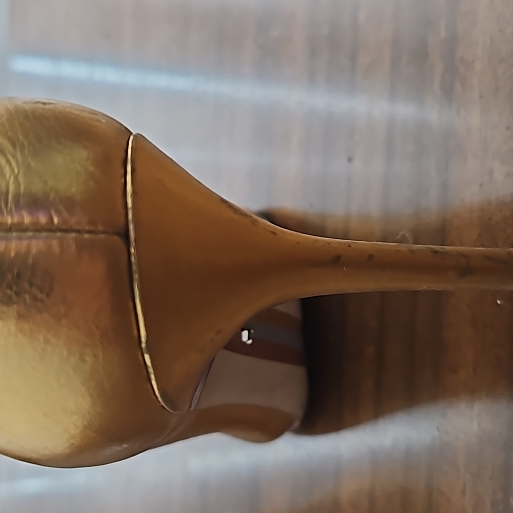 Sam Edelman Gold Stiletto Pumps - Picture 5 of 8